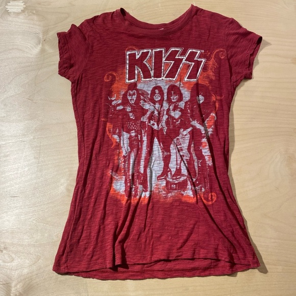 KISS Graphic Red T-Shirt on Pimatee Tag XL (IQ) - Picture 6 of 13